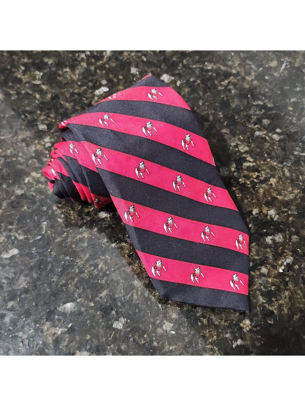 Vineyard Vines Custom Collection University Of Georgia UGA Bulldogs Neck Tie